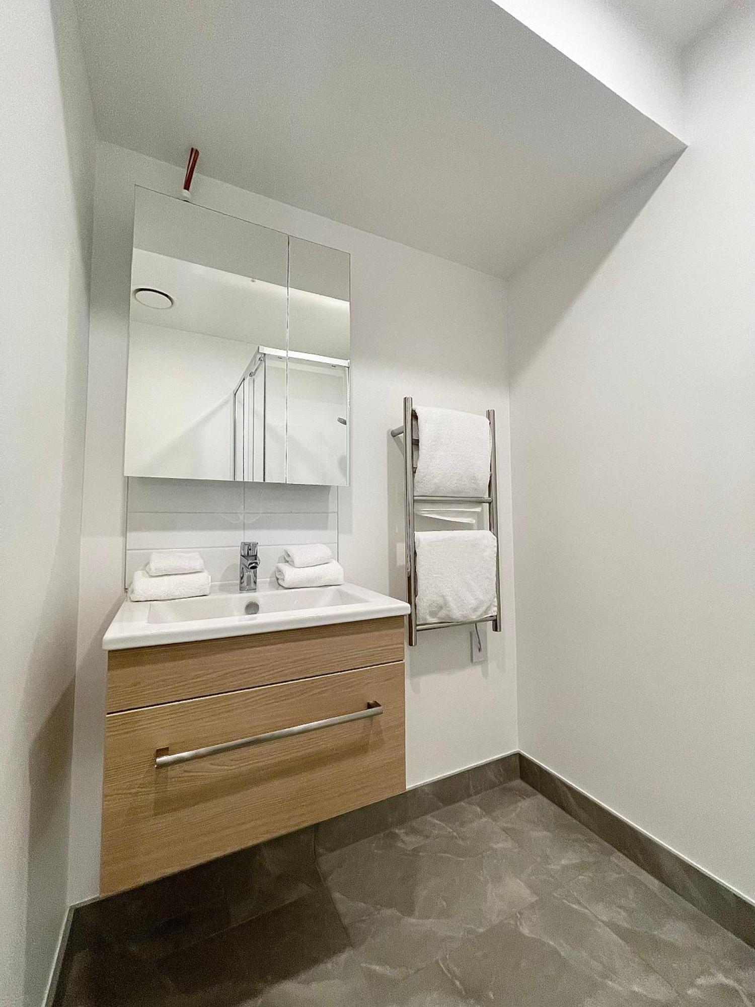 Beautiful Stylish Cbd Apartment Auckland Exterior foto